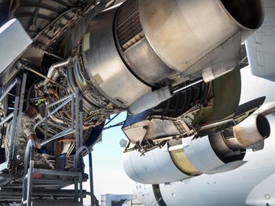 國(guó)產(chǎn)高清工業(yè)內(nèi)窺鏡在飛機(jī)發(fā)動(dòng)機(jī)檢測(cè)中的應(yīng)用